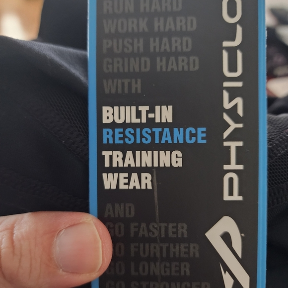 Pro Resistance Capris for Women - Black Large - Picture 3 of 4